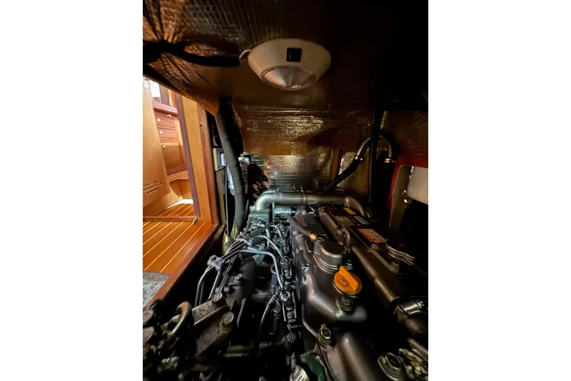 1999 Hunter Passage 420