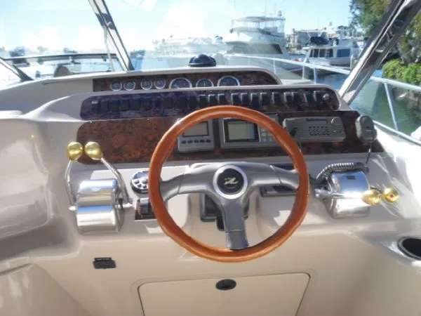 1998 Sea Ray 40 Sundancer