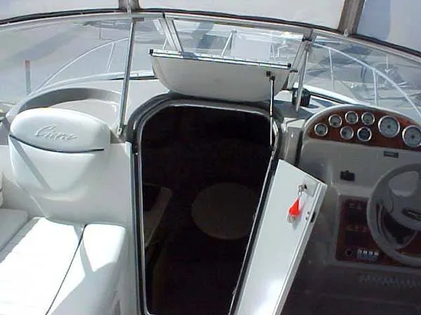 2000 Bayliner 2455 w/trailer