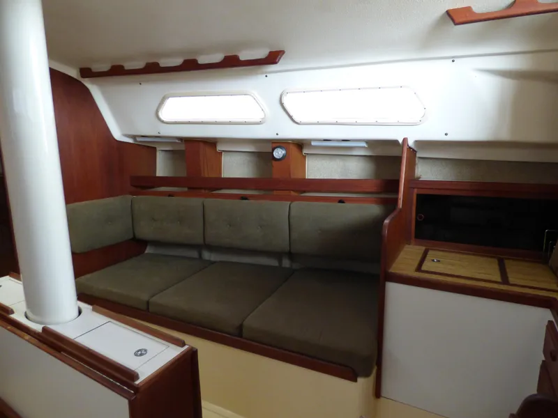 1979 O'Day 37 Center Cockpit