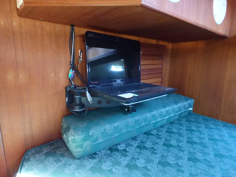 2002 Sea Sport Pacific 3200