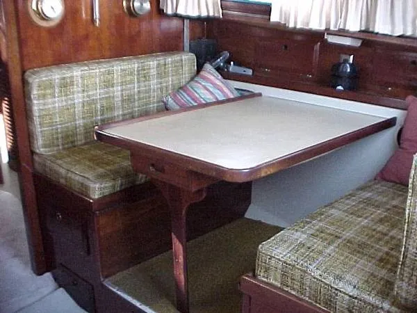 1974 Islander 30 Mk II