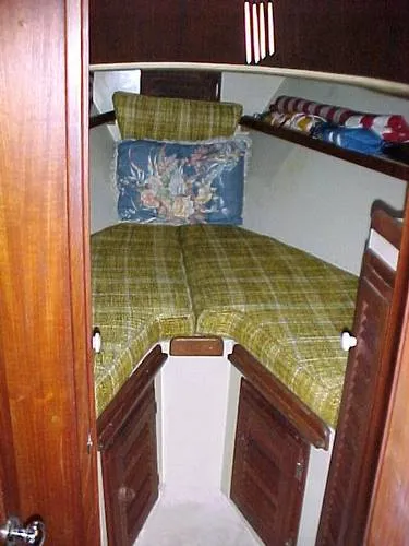 1974 Islander 30 Mk II