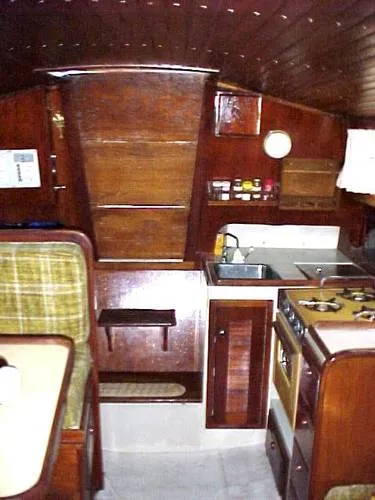1974 Islander 30 Mk II