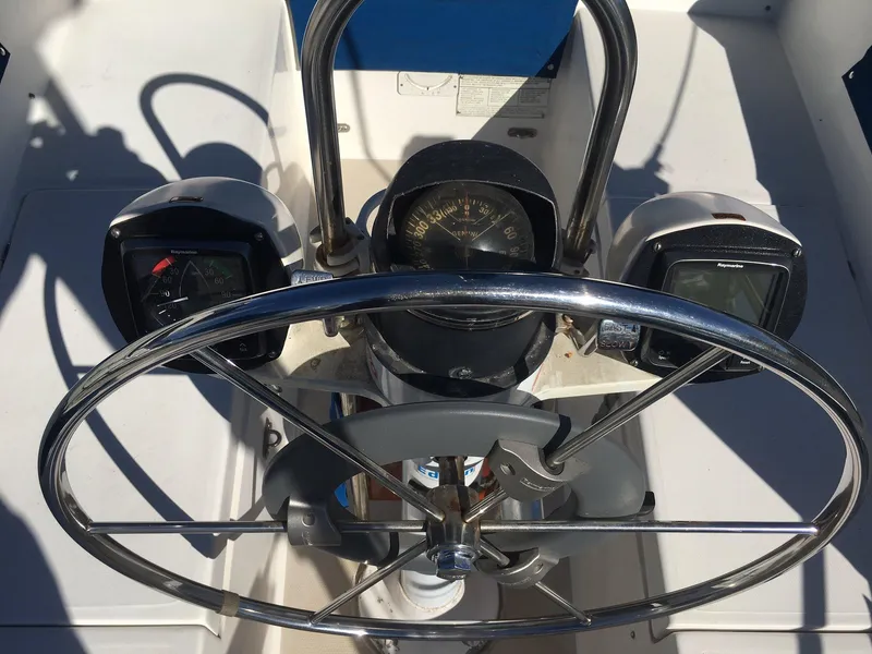 1985 Catalina 30