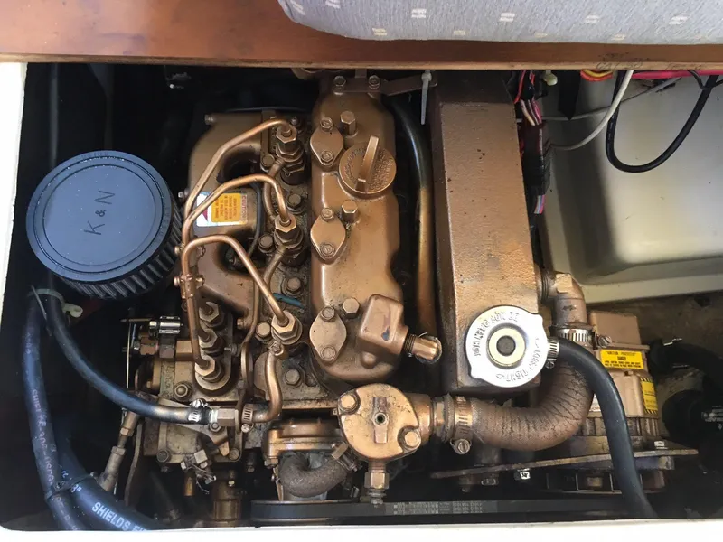 1985 Catalina 30