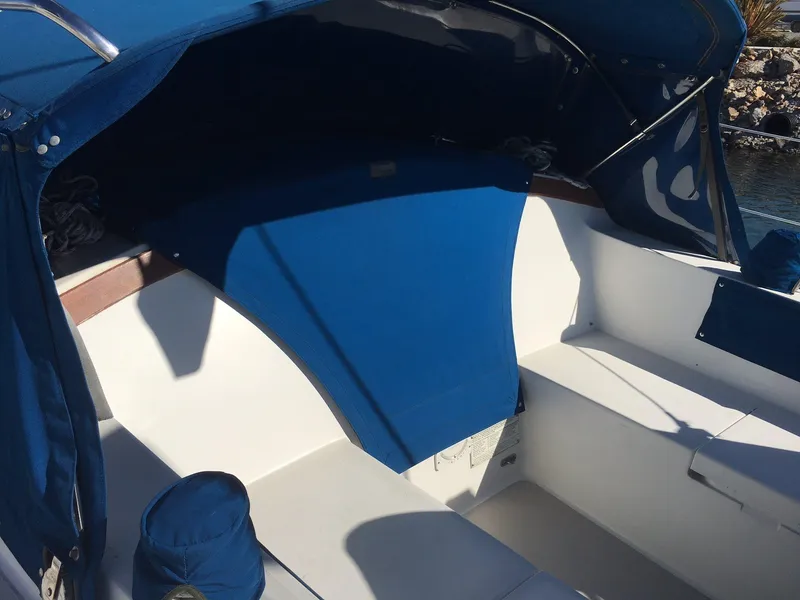 1985 Catalina 30