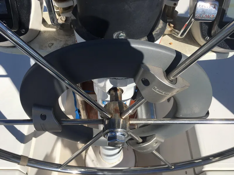 1985 Catalina 30