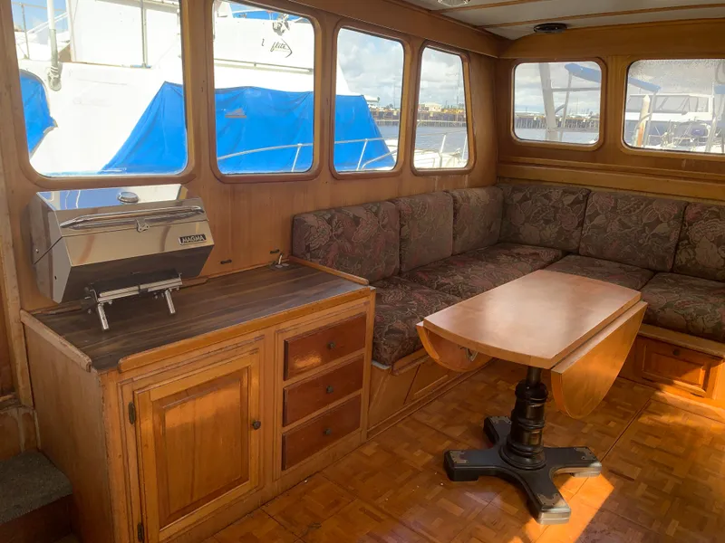 1977 Californian Trawler LRC 42ft. Aft Cabin