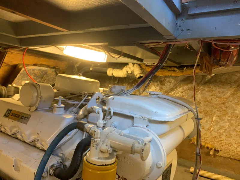 1977 Californian Trawler LRC 42ft. Aft Cabin