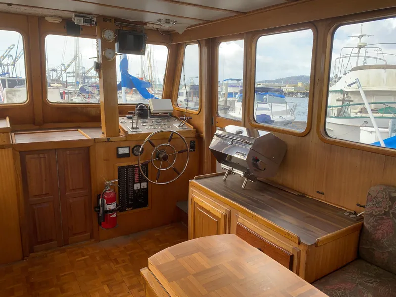 1977 Californian Trawler LRC 42ft. Aft Cabin