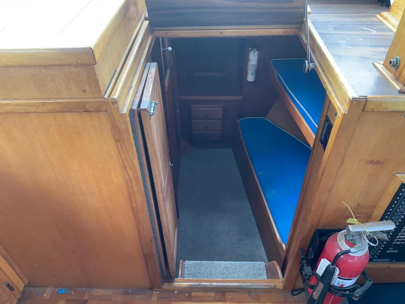 1977 Californian Trawler LRC 42ft. Aft Cabin