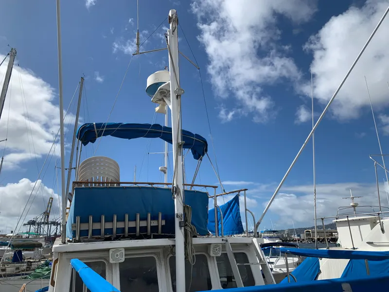 1977 Californian Trawler LRC 42ft. Aft Cabin