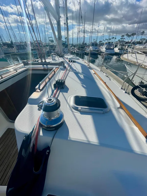 2003 Jeanneau Sun Odyssey 43
