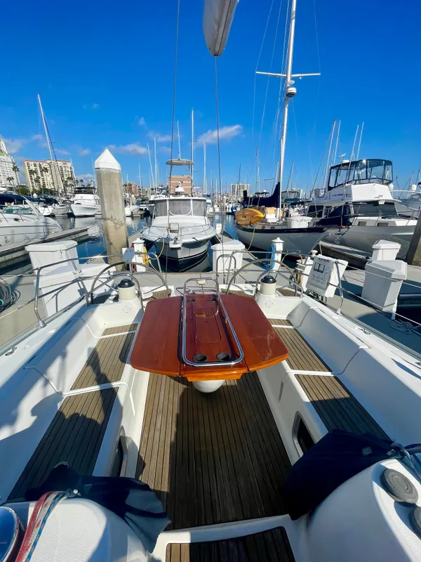 2003 Jeanneau Sun Odyssey 43
