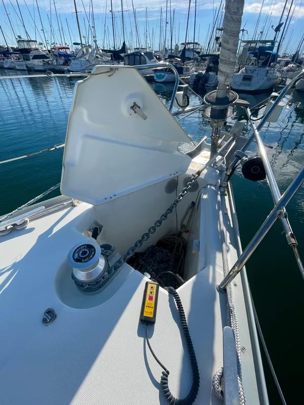 2003 Jeanneau Sun Odyssey 43