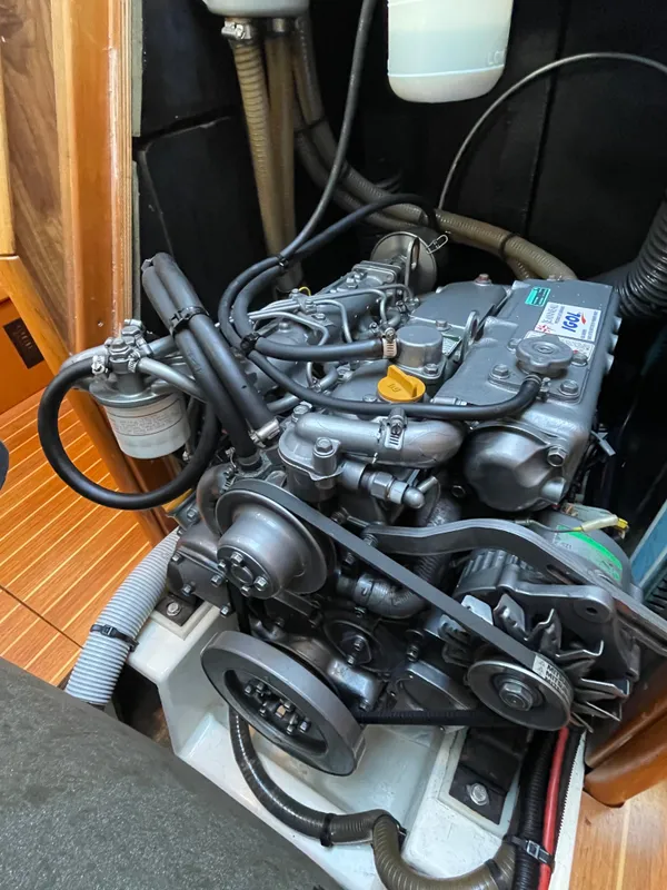 2003 Jeanneau Sun Odyssey 43