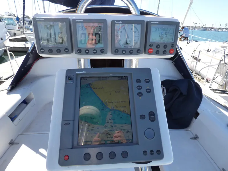 2001 Catalina 380