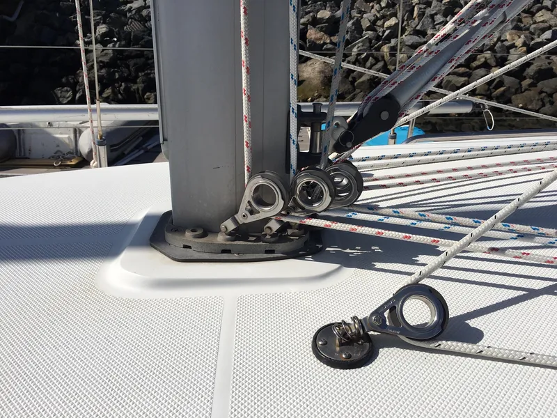 2001 Catalina 320