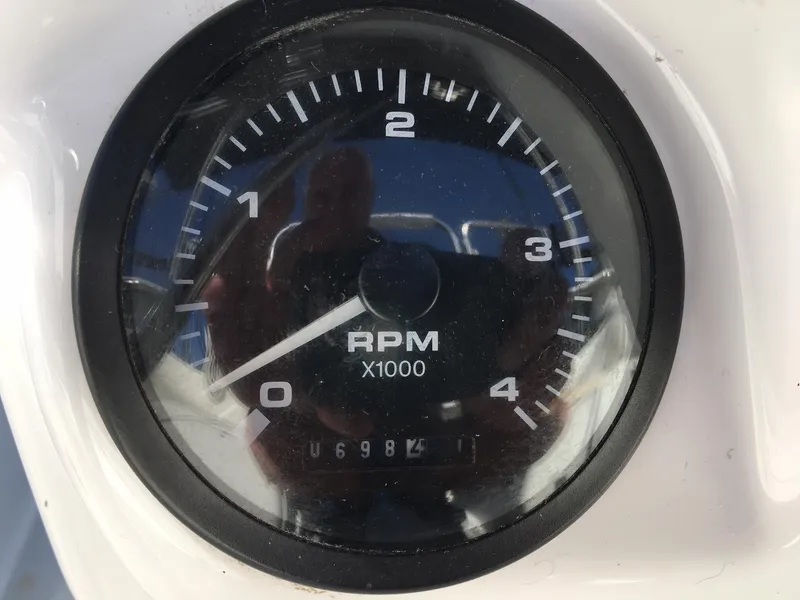 2001 Catalina 320