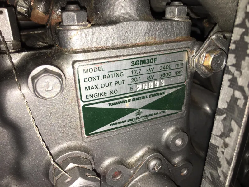 2001 Catalina 320