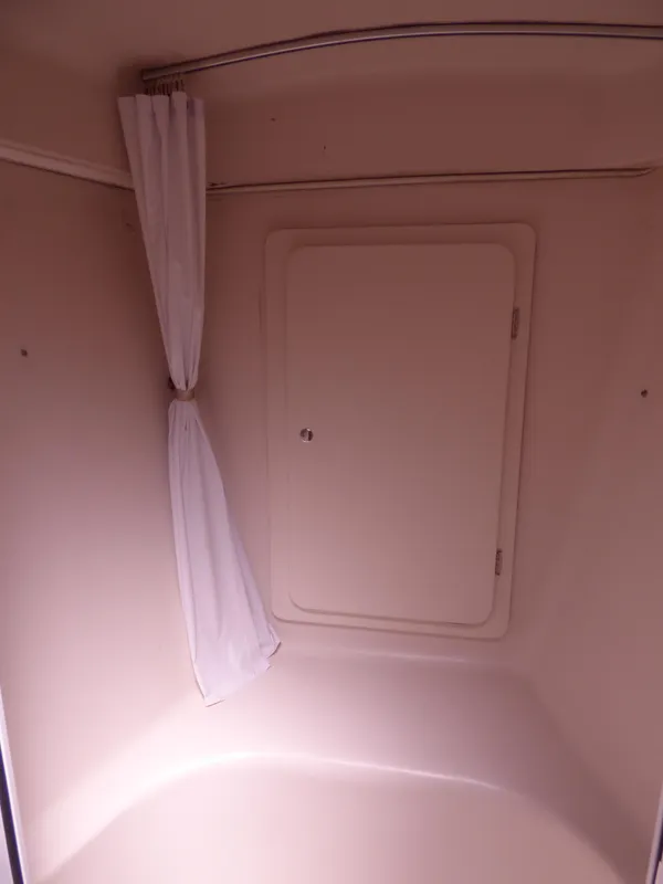 Forward Shower