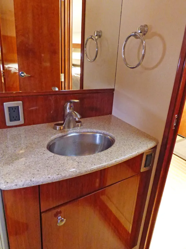2006 Meridian 368 Motoryacht