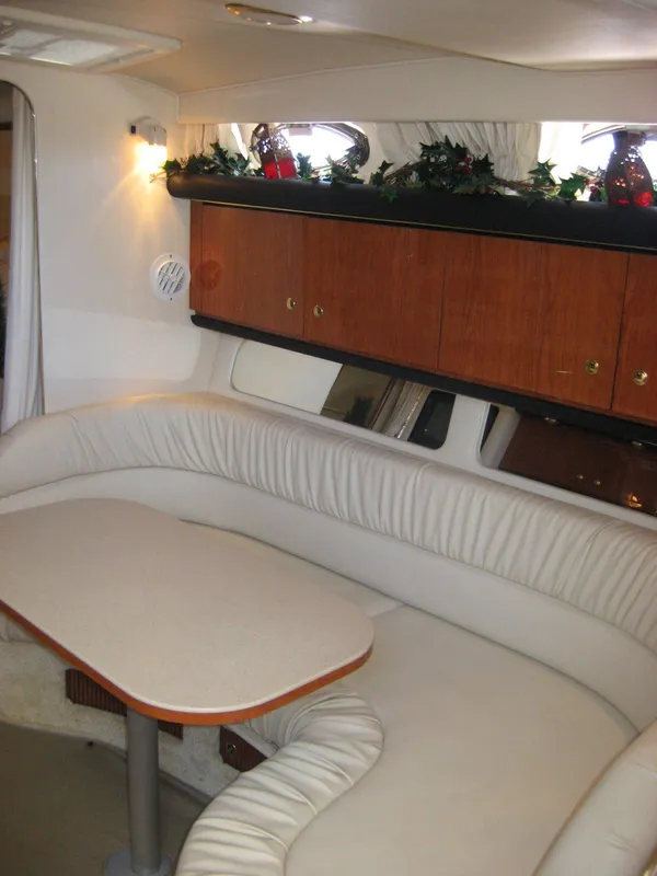 Starboard Dinette