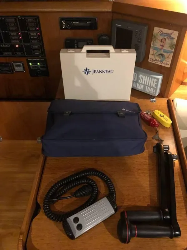2004 Jeanneau Sun Odyssey 37