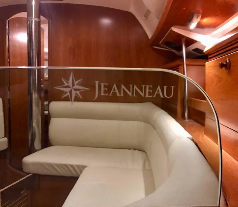 2004 Jeanneau Sun Odyssey 37