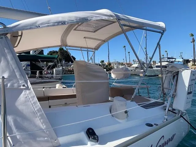 2004 Jeanneau Sun Odyssey 37