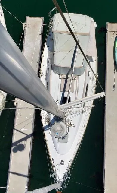 2004 Jeanneau Sun Odyssey 37