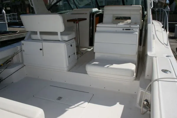 2000 Tiara Yachts 3500 Open