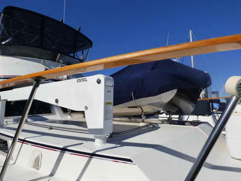 1976 Uniflite 42 SportFisher