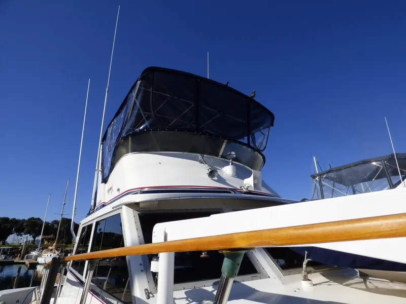 1976 Uniflite 42 SportFisher