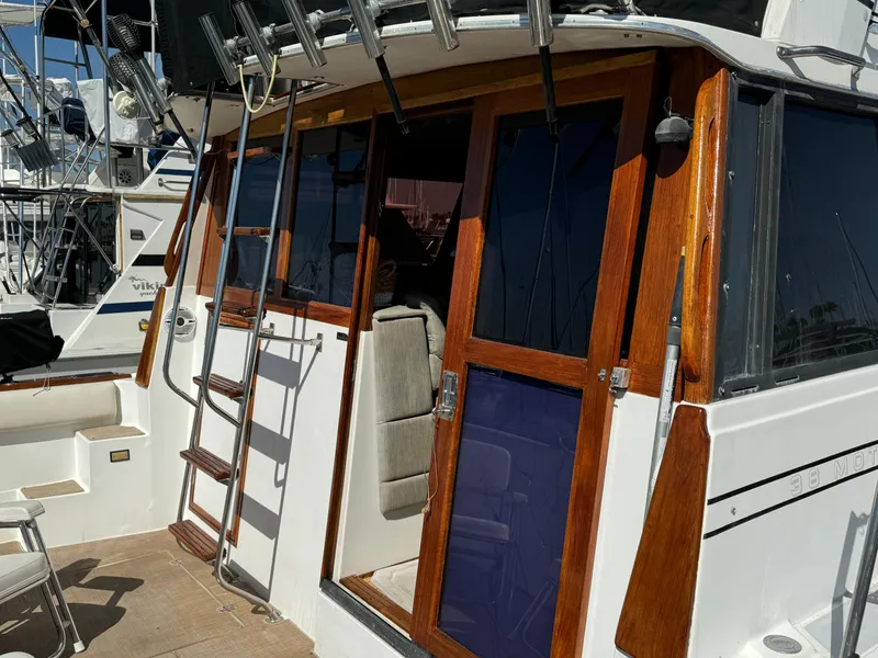 1992 Bayliner 3888 MY Sedan