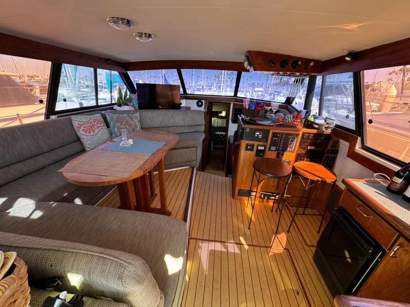 1992 Bayliner 3888 MY Sedan