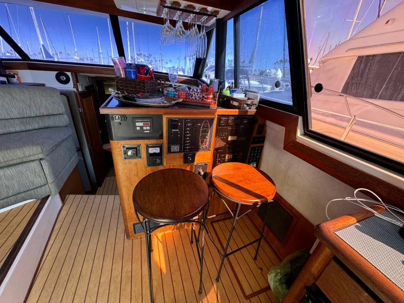 1992 Bayliner 3888 MY Sedan