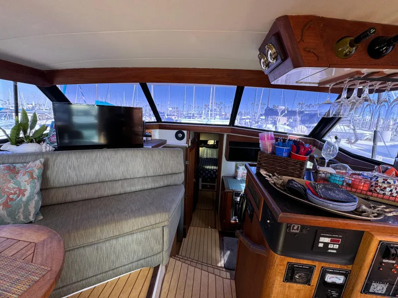1992 Bayliner 3888 MY Sedan