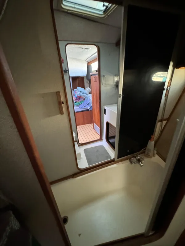 1992 Bayliner 3888 MY Sedan