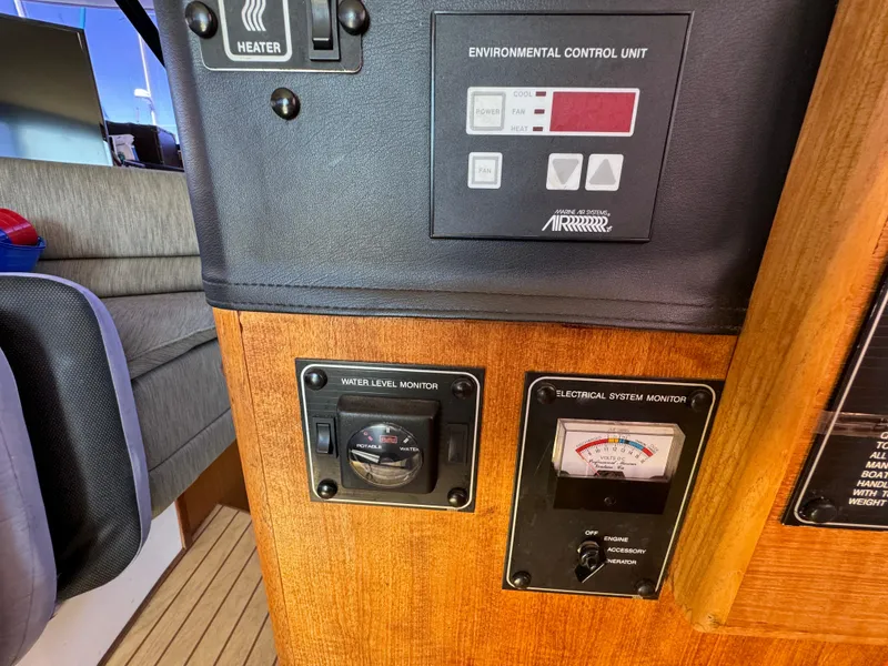 1992 Bayliner 3888 MY Sedan