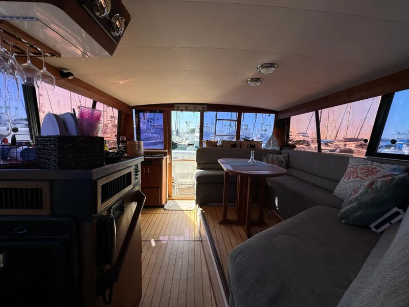 1992 Bayliner 3888 MY Sedan