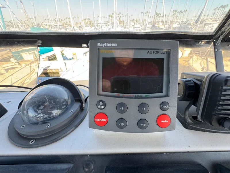 1992 Bayliner 3888 MY Sedan