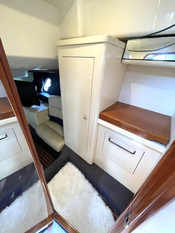 Interior of 2004 Cranchi Endurance 41 yacht with elegant furnishings.