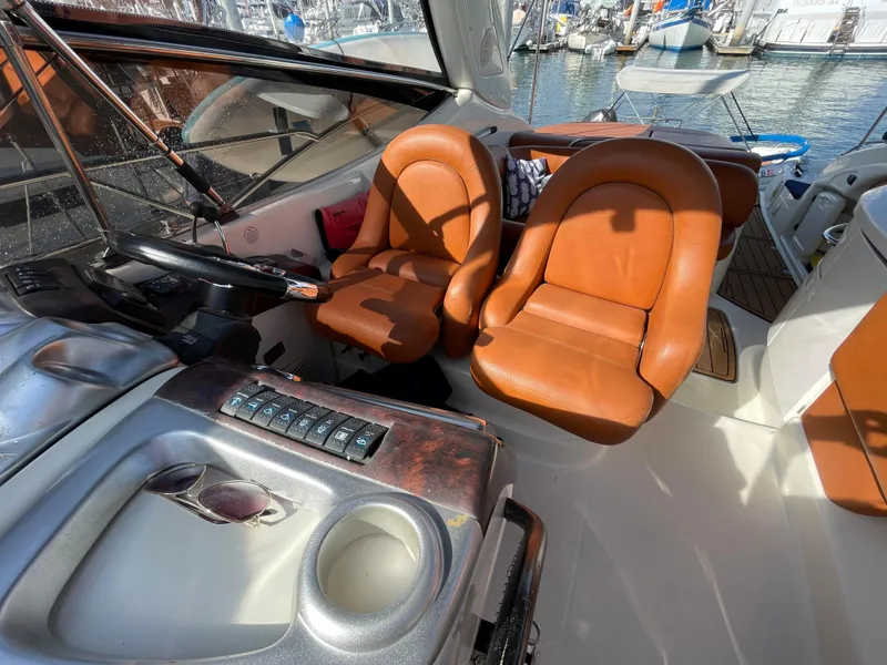Interior of a 2004 Cranchi Endurance 41 yacht with leather seats.