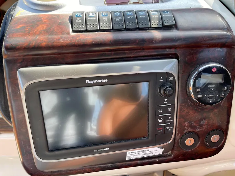 Raymarine navigation system on Cranchi Endurance 41, year 2004.