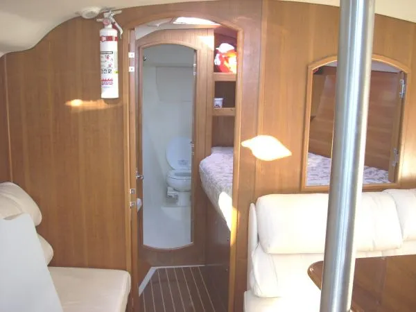 2002 Hunter Passage 420