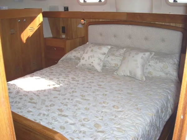 2002 Hunter Passage 420