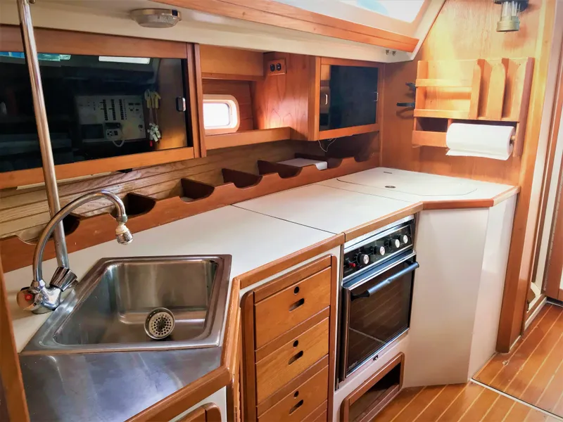 1992 Catalina 42