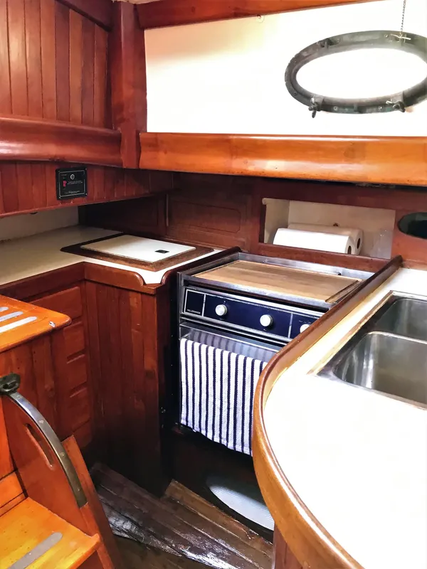 1978 Hans Christian 34 Cutter